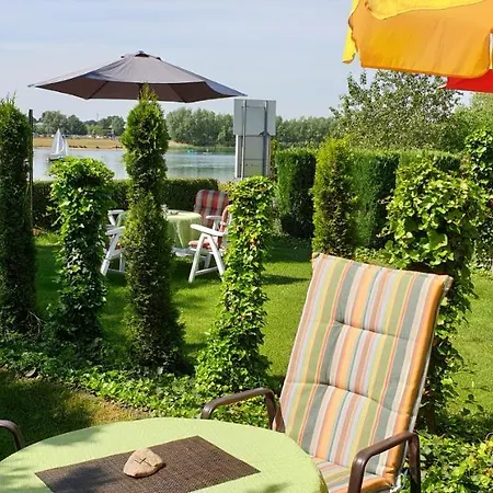 Gaestehaus Am بيت ضيافة إكسانتن