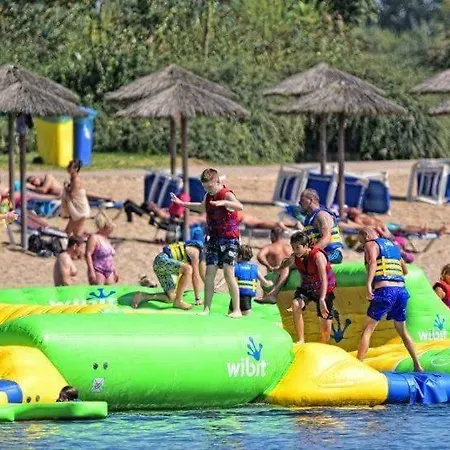 Gaestehaus Am بيت ضيافة إكسانتن